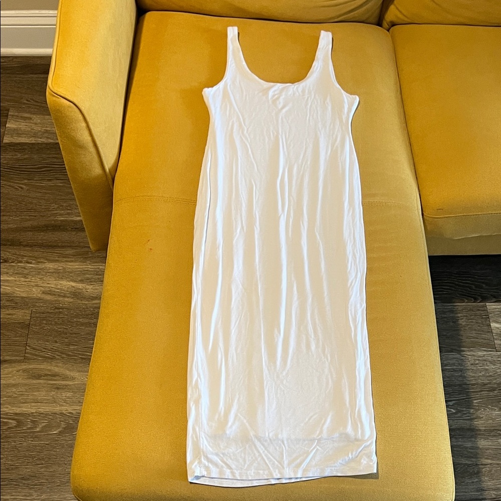 Fashion Nova Sleek White Top - Picture 4 of 5